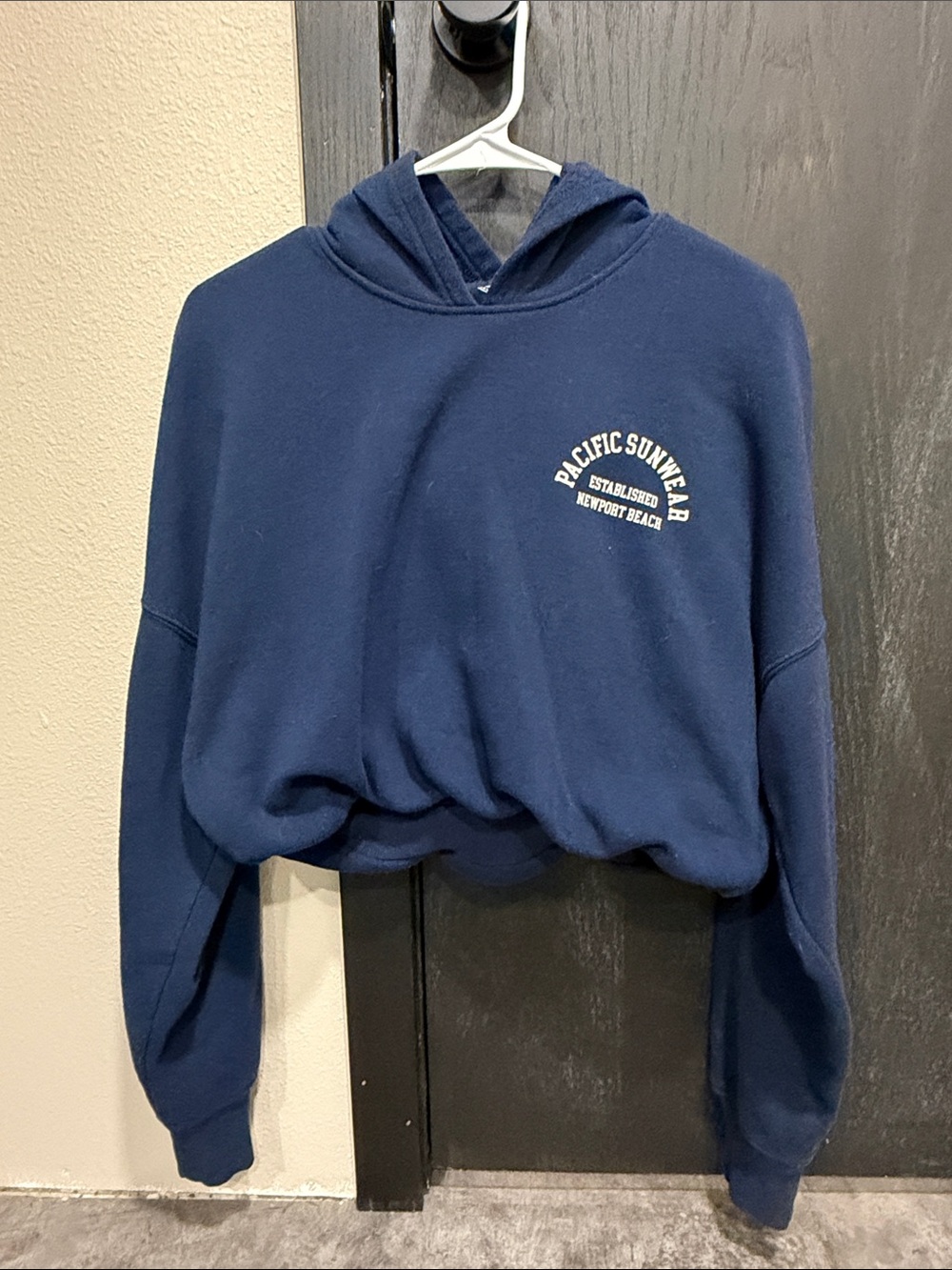 Subcategory selection for women's sweater image